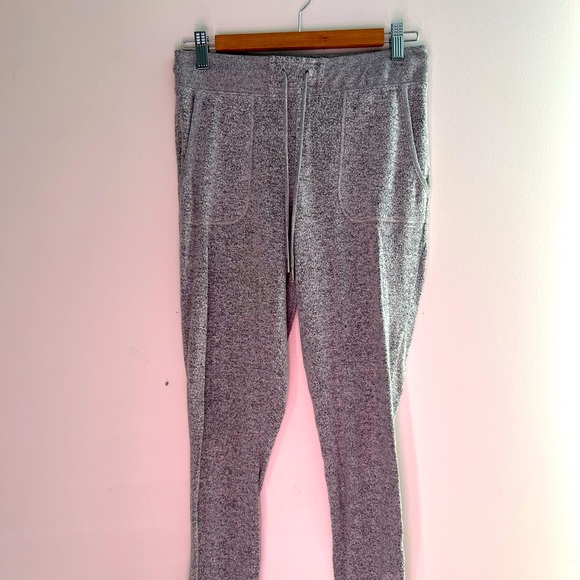 Sweatpants/Joggers - Picture 1 of 3